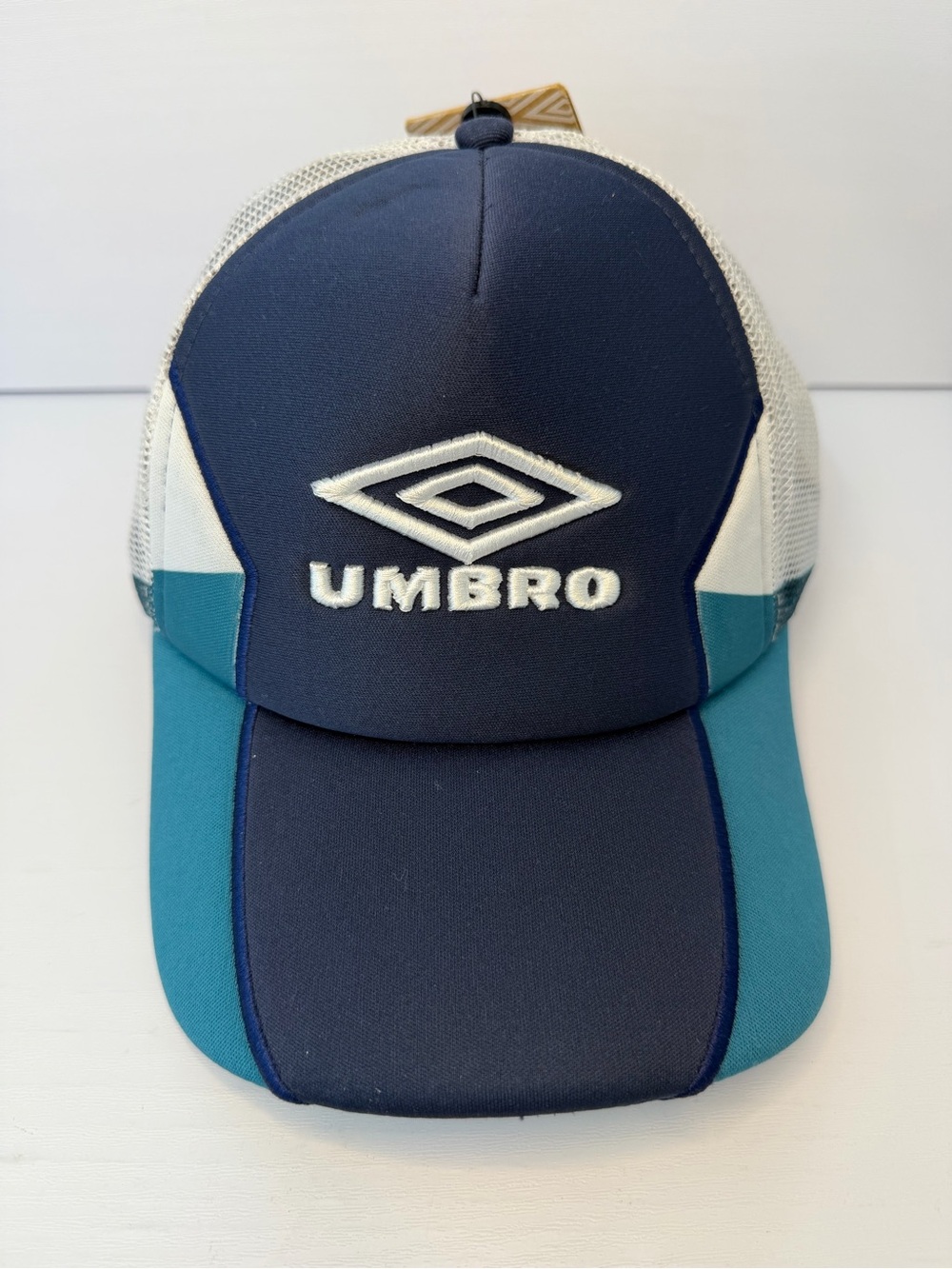 UMBRO Logo Relaxed Fit Foam Trucker Snapback/Adjustable Hat/Cap- Blue/White- NWT